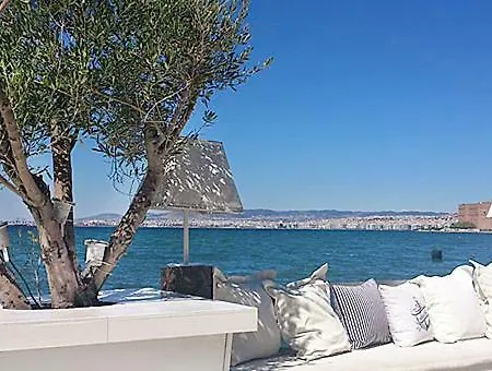 公寓 ευρύχωρο και φωτεινό διαμέρισμα *